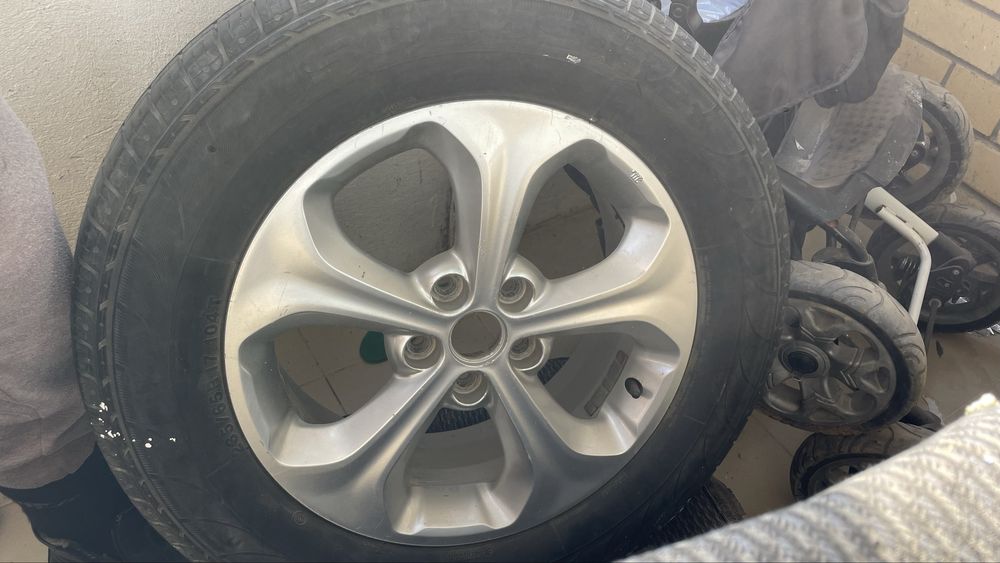 Продам либо обмен на R14 с шиной