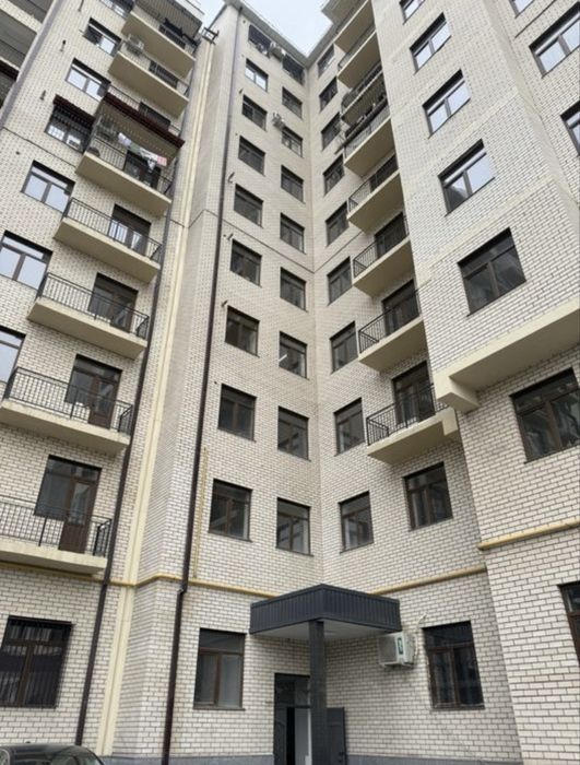 3 xonali evro kvartira sotiladi!Yangihayot Sputnik 5 Novostroyka 74kv