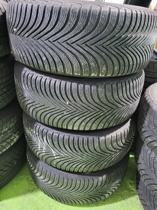 4 бр зимни 225/55/17 Michelin Runflatt