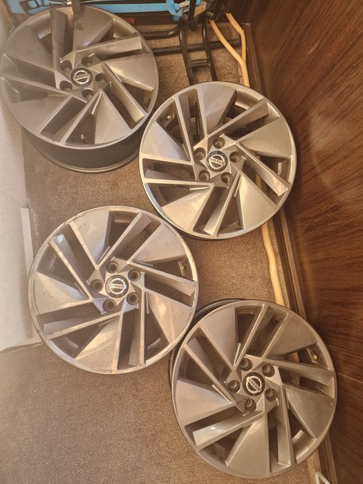 Vand jante originale Nissan Qashqai R17