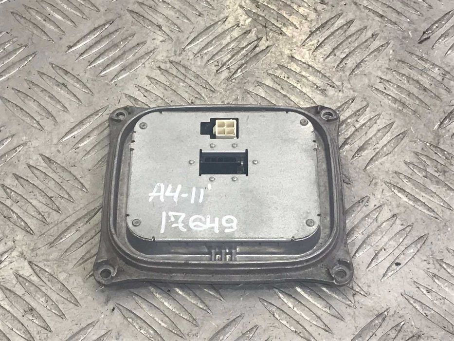 Баласт фар Audi A4 2011г.