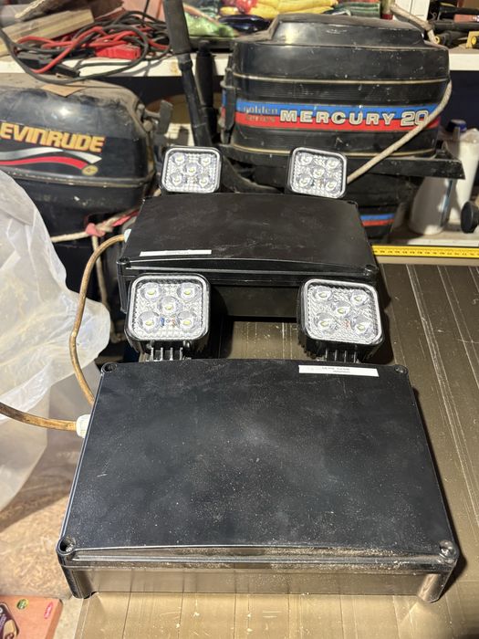 Lampă de urgență Grove Ultra Twinspot