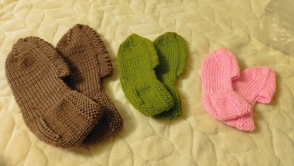 Вязаные следочки на заказ