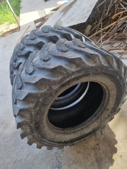 Мини Экскаватор балони б/у Хундай Доссан Волво