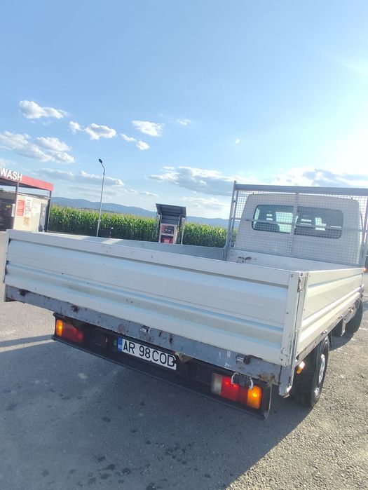 VÂND IVECO 2.8  an 2001