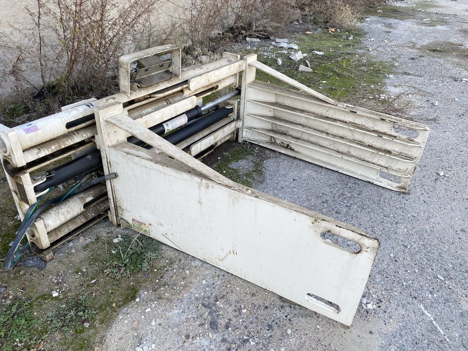 Захват для тюков