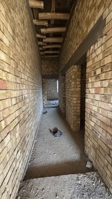 Уй сттмлади куриб битилмаган