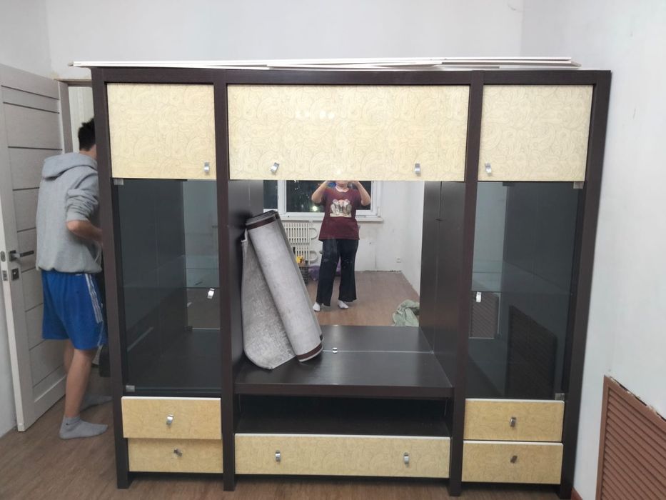 Мебель 10 теңге өздерің бұзып алып кетесіндер