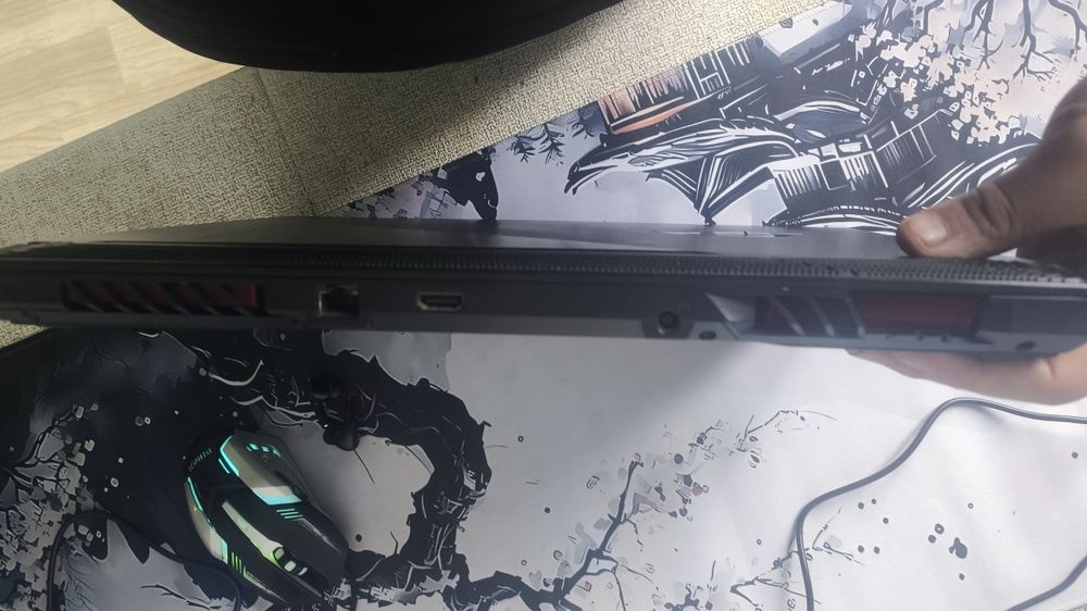 Asus ROG Strix G512Li