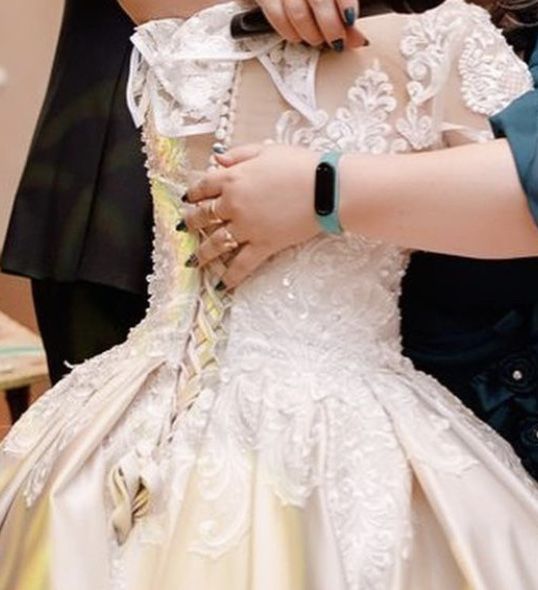 Продаю свадебное платье