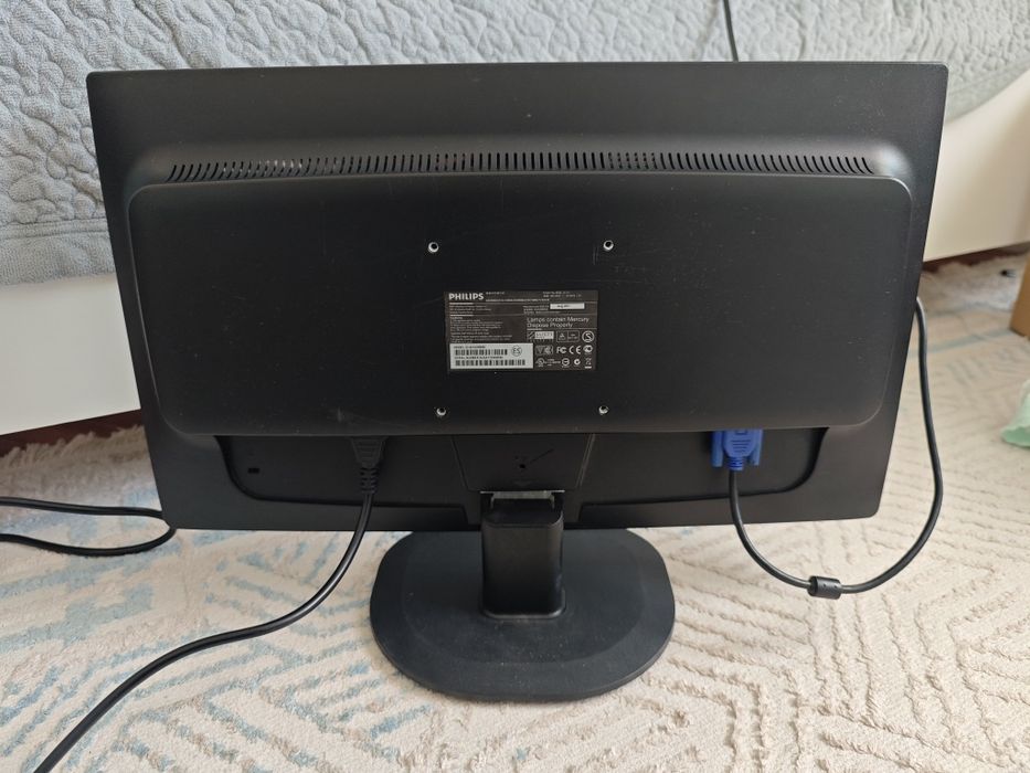 Продам монитор Philips