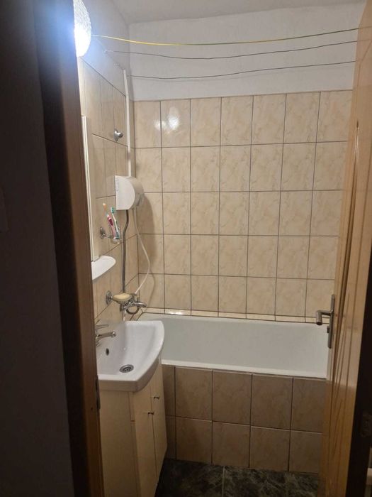 Vând apartament cu 1 cameră – zona Păcurari, Iași