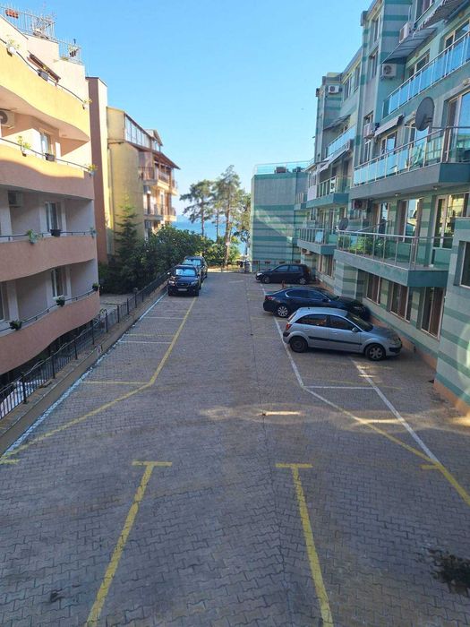 Дава се под наем Двустаен апартамент в Поморие - 60 кв.м за 255 € - Снимка #2