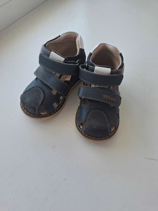 Продам ортопедические сандали