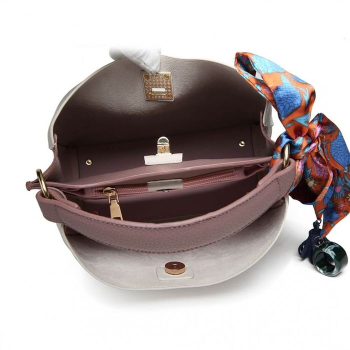 Дамска чанта елегантна