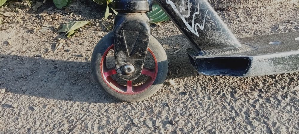 Продаю трюковой самокат