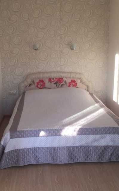 Дава се под наем Двустаен апартамент в Пловдив, Център - 65 кв.м за 244.8 € - Снимка #1