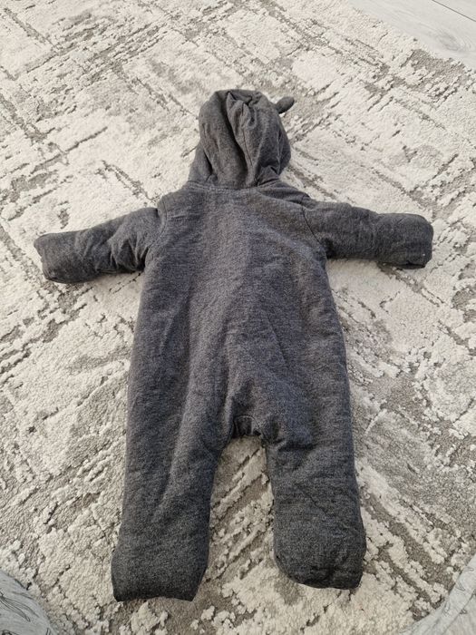 Salopete de nou nascut