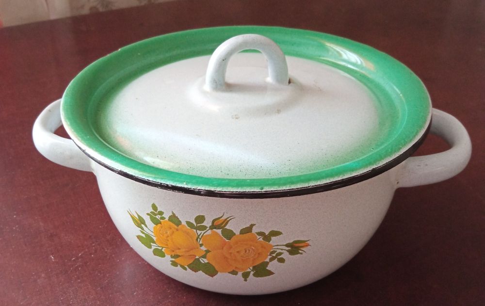 Кастрюлька новая ёмкость 1 литр