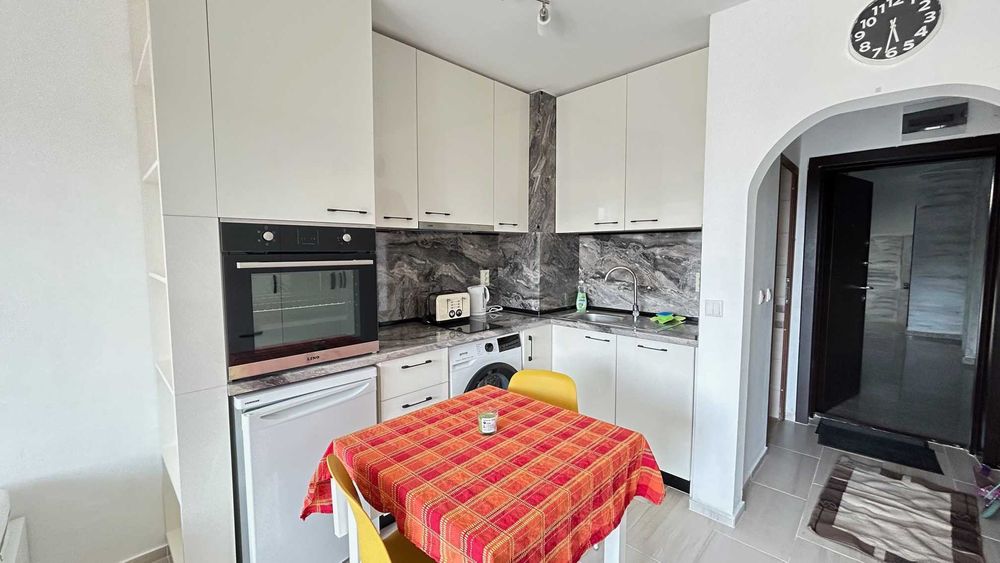 Дава се под наем Едностаен апартамент в Варна, Бриз - 27 кв.м за 400 € - Снимка #8