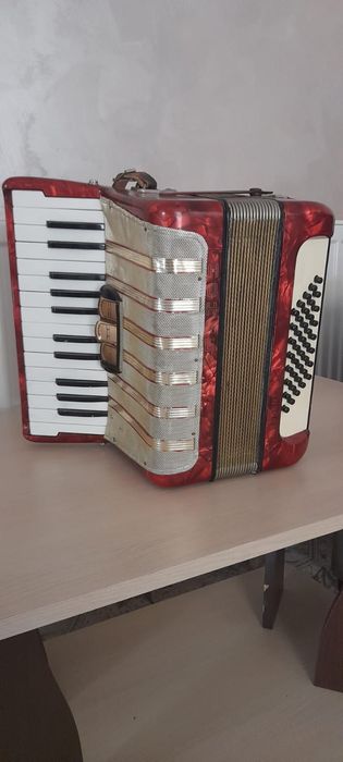 Acordeon Hohner