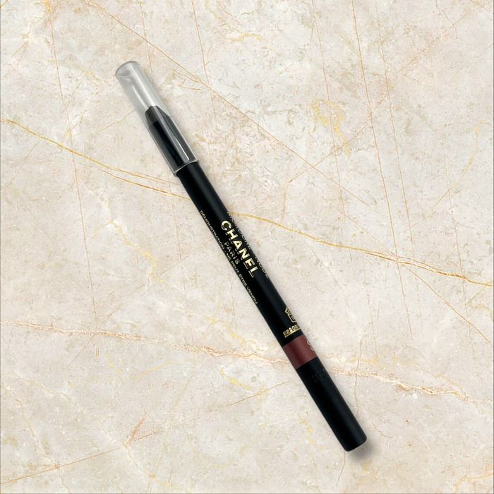 Chanel Le Crayon Levres Longwear Lip Pencil молив за устни
