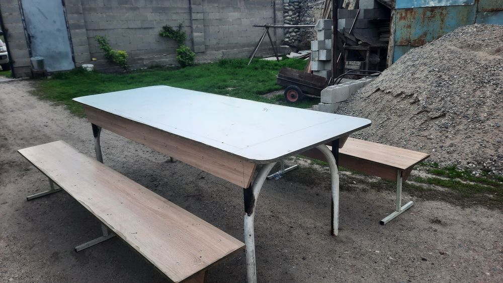 Продам столы,скамейки.