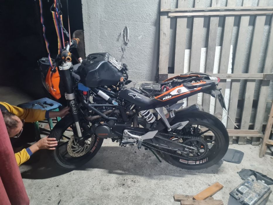 vand piese ktm duke 2010-2012