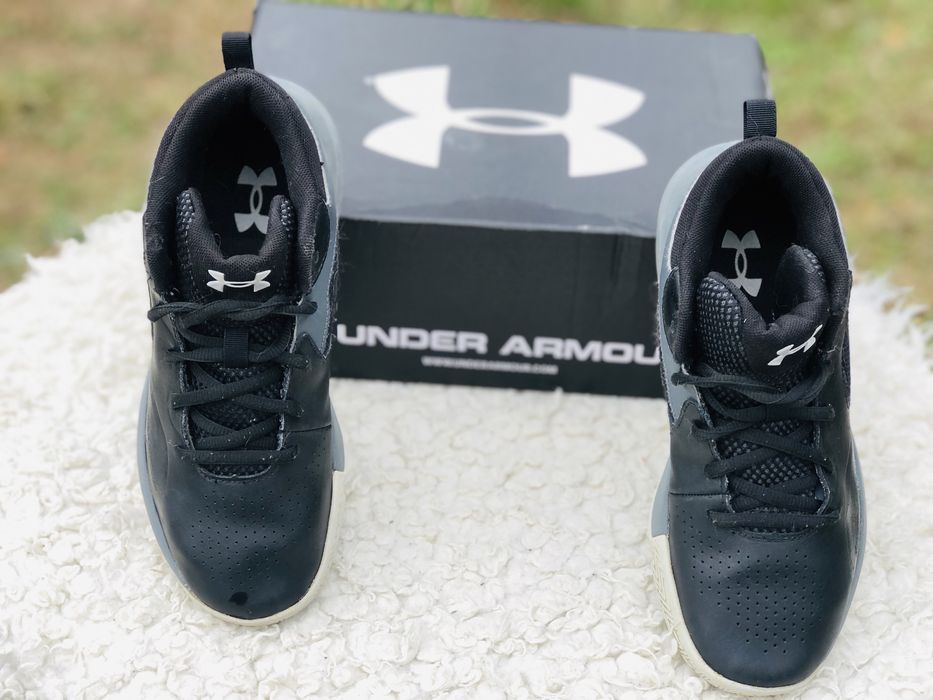 Adidasi baiat UNDER ARMOUR-marimea 37-38,int24cm,ca piele Salomon,GEOX