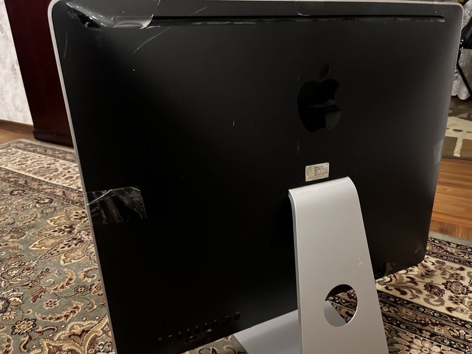 Продам IMac на запчасти