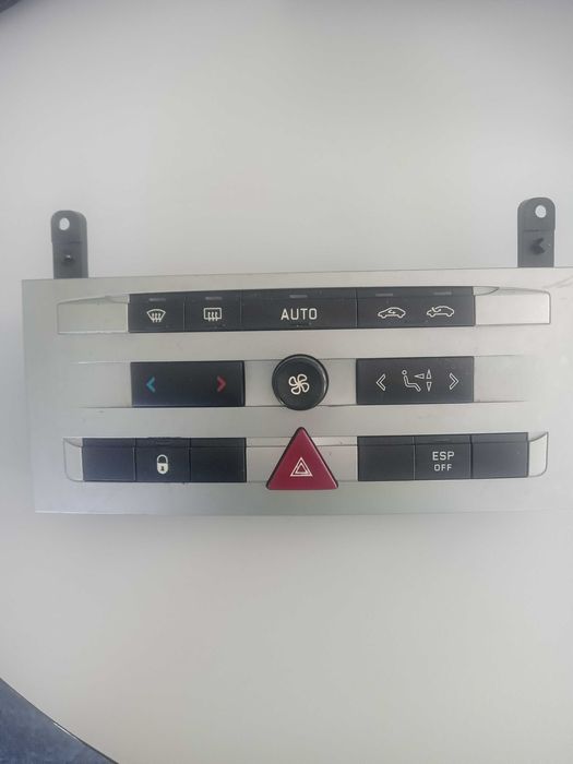 Панел климатик и  CD плеър за ПЕЖО, Peugeot 407  (05.2004 - 12.2011)