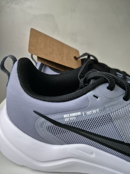 Nike running чисто нови маратонки