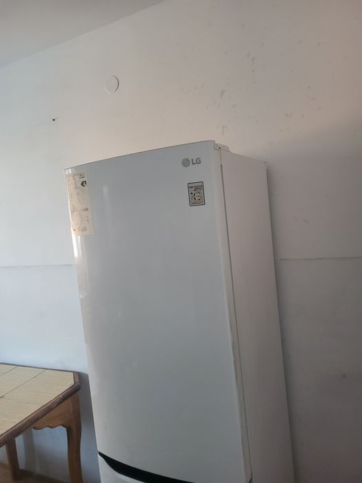 Продаю Холадильник