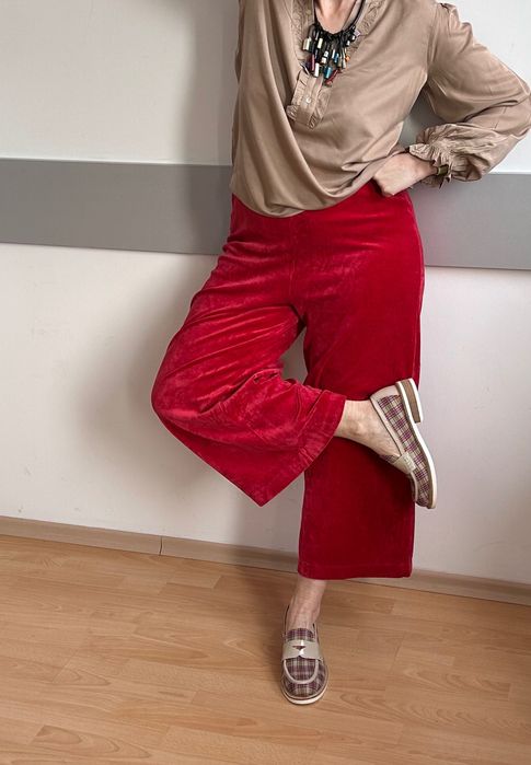 Страхотен червен панталон gudrunsjoden и нова туника I Say