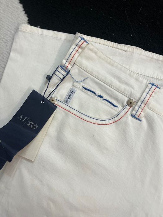Armani Jeans- нови с етикет