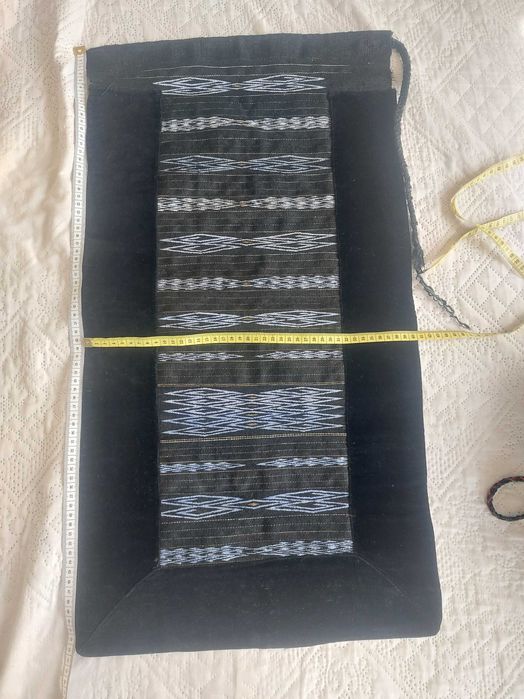 Автентични престилки за носия