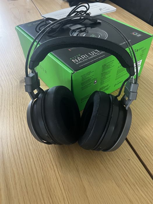 Слушалки Razer Nari Ultimate