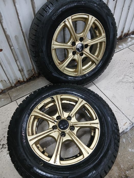 Продам зимний резину