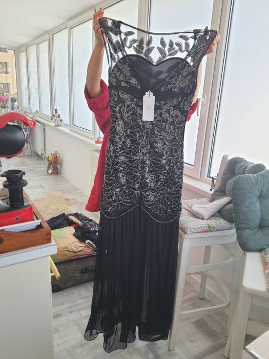Vânzare rochie gala purtata o singura data
Mărime 40
A fost achizițion