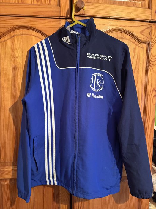 Горница на Adidas