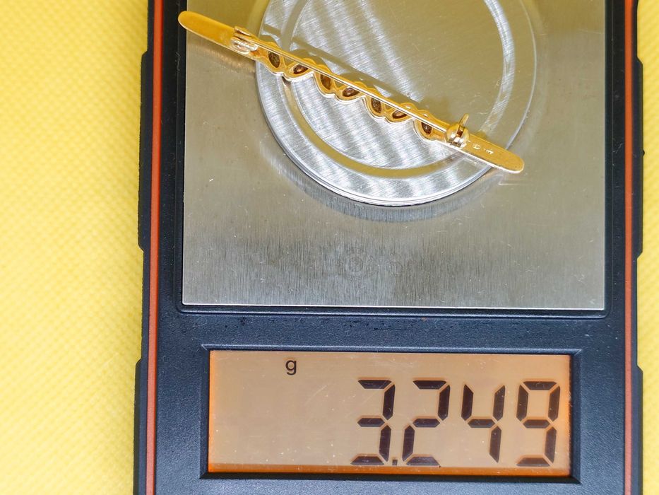 Broșă argint aurit cu zirconia