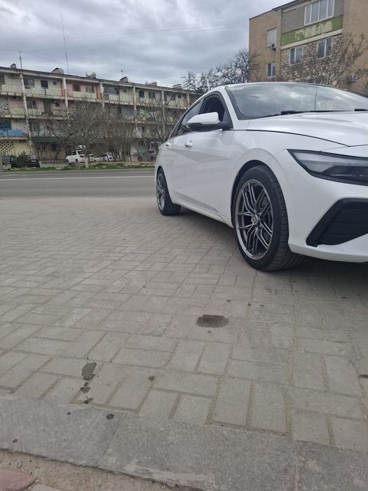 Подам диски с резиной r18