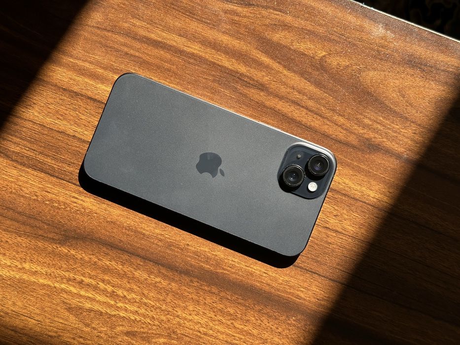Iphone 15 plus 256гб
