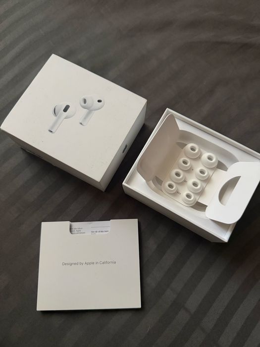 AirPods Pro 3.