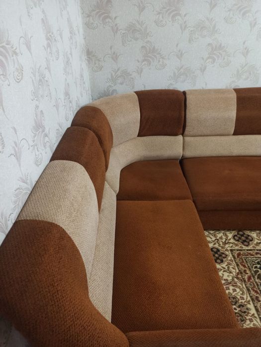 Продам Диван Уголок