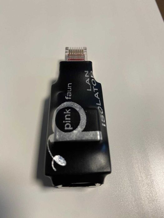 Izolator Retea Pink Faun LAN