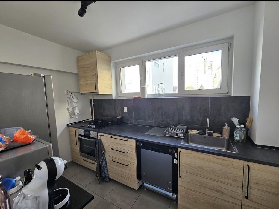 Apartament 3 camere Mobiliat si Utilat Complet,  Bd Iancu de Hunedoara nr 37, etaj 3/8, suprafata totala 64 mp