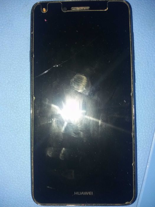 телефон марка huawei