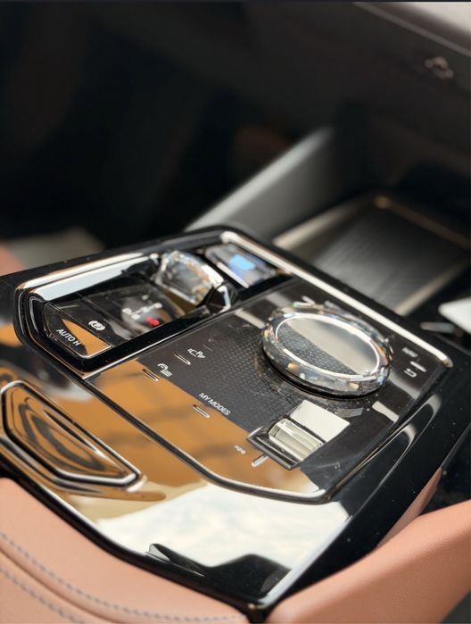 BMW i5 eDrive 35L под заказ от Terra Auto