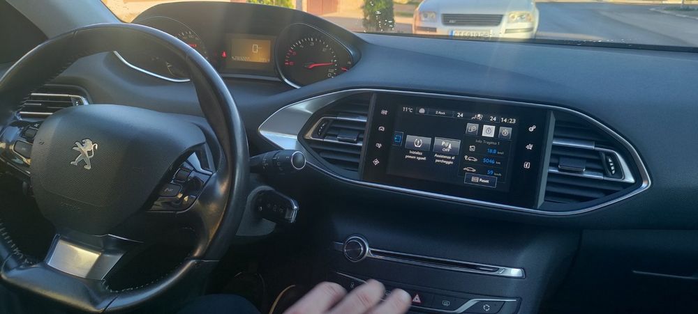 Peugeot 308 sw 2015 euro 6